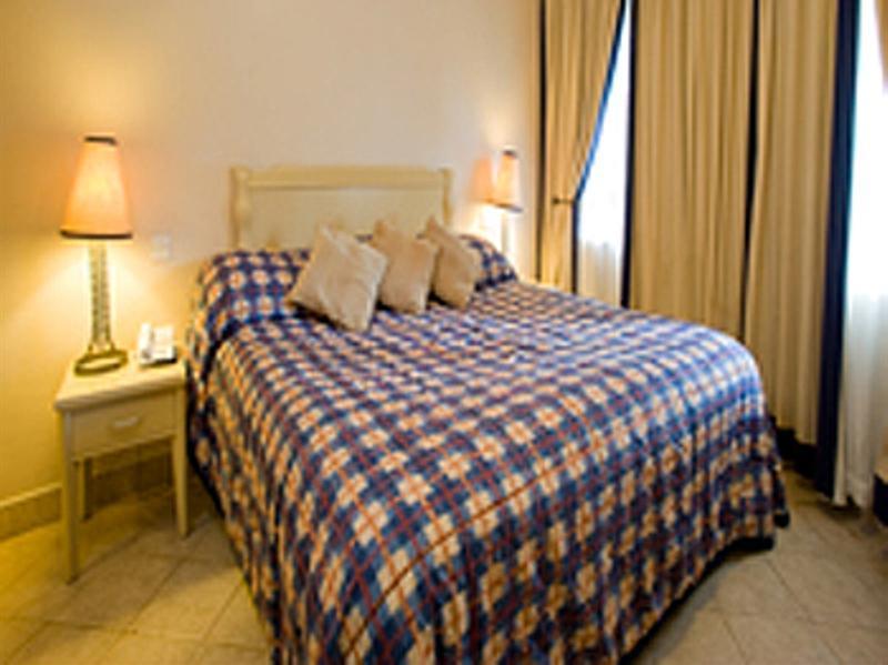 Protea Hotel By Marriott Dar Es Salaam Oyster Bay Bagian luar foto